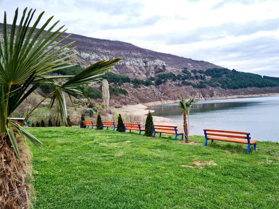 Otel Family Borovitsa 2*