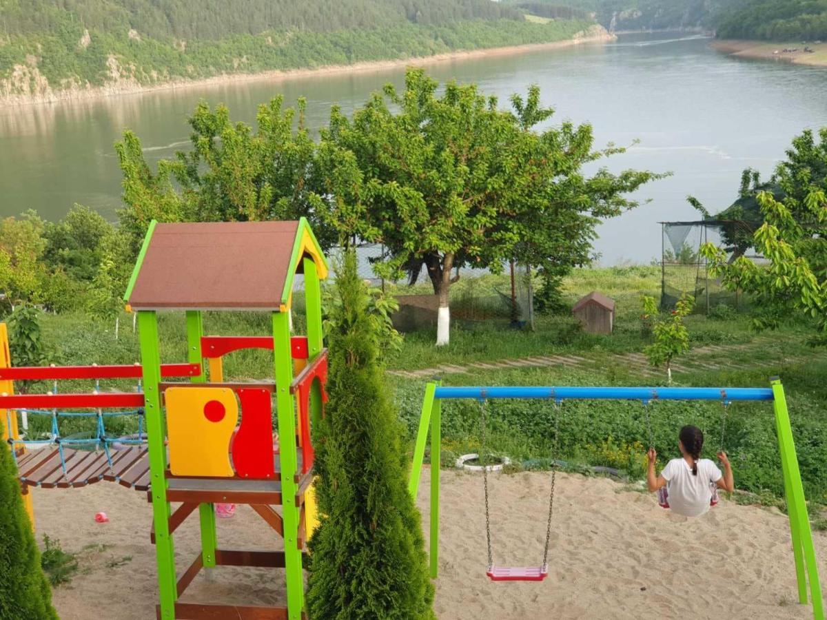 Hotel Family Borovitsa Pŭdartsi
